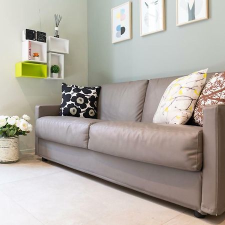 Cavour 51 Apartment Lecco Luaran gambar