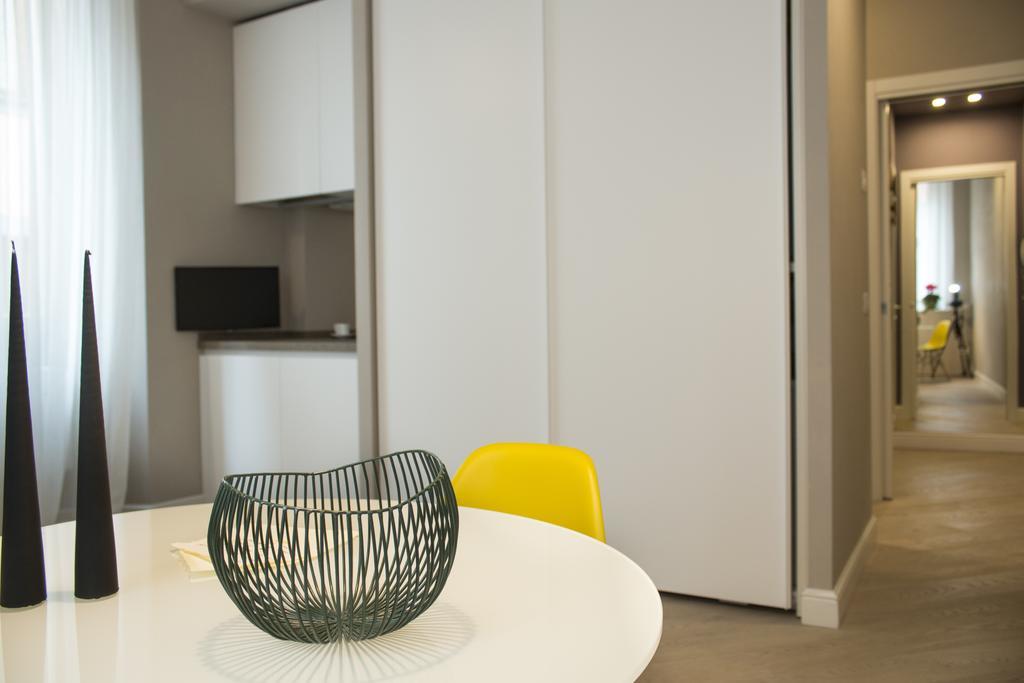 Cavour 51 Apartment Lecco Luaran gambar